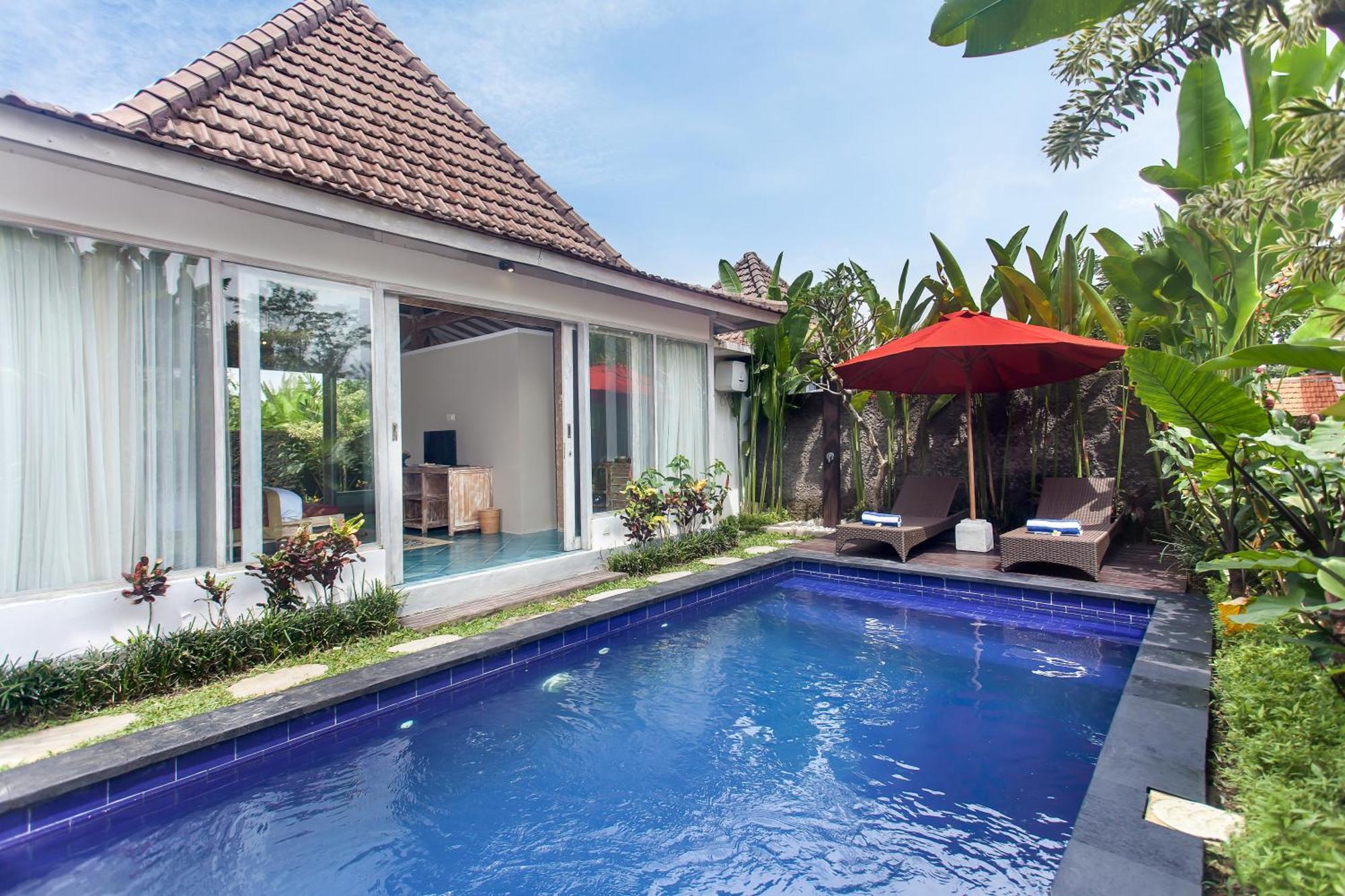 Tanta Escape By Pramana Villas เตกากาลัง ภายนอก รูปภาพ